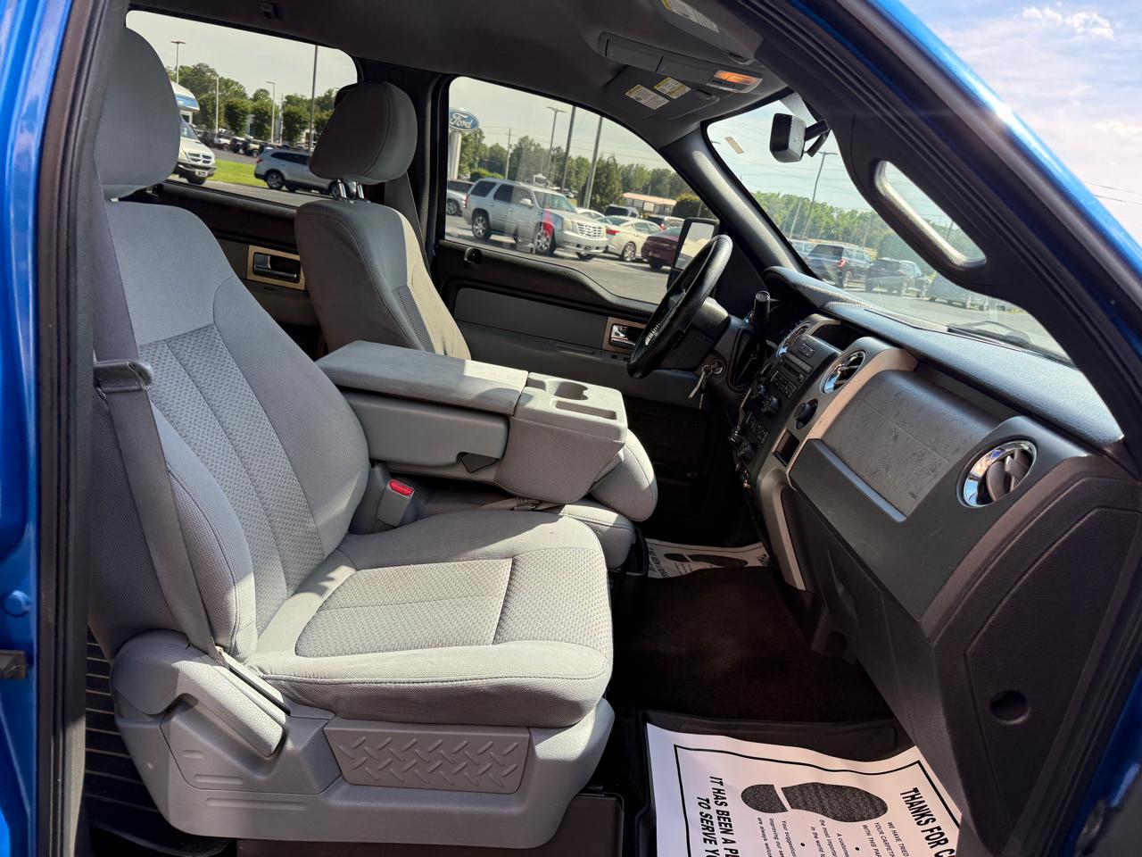 Ford F-150 XLT SuperCrew 2WD 2011