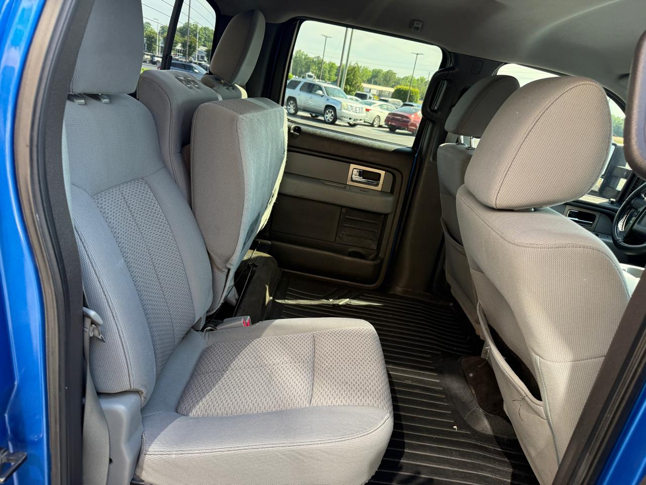 Ford F-150 XLT SuperCrew 2WD 2011