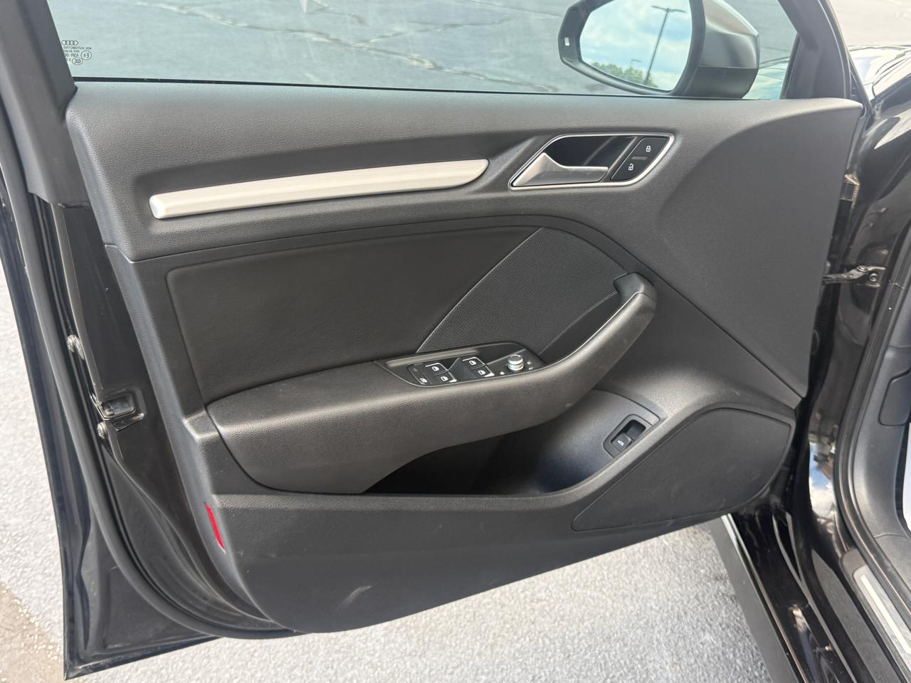 Audi S3 2.0T Premium Plus quattro 2015