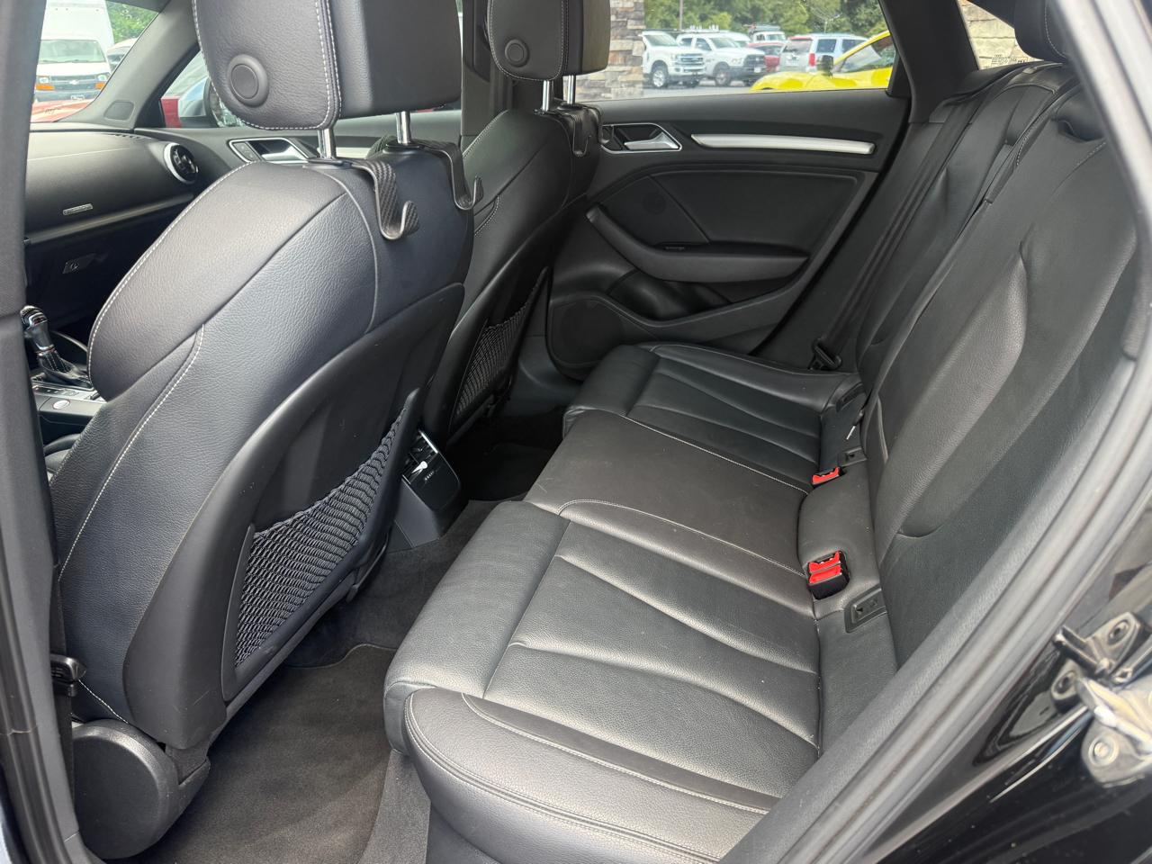 Audi S3 2.0T Premium Plus quattro 2015