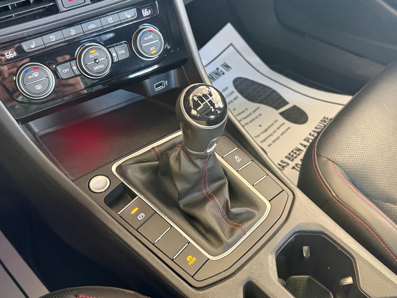 Volkswagen Jetta GLI Autobahn 2019
