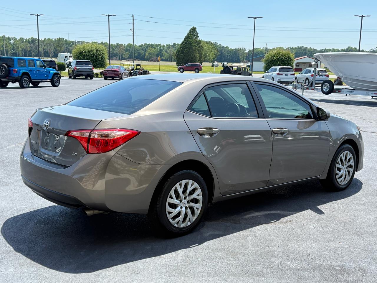 Toyota Corolla LE 2019