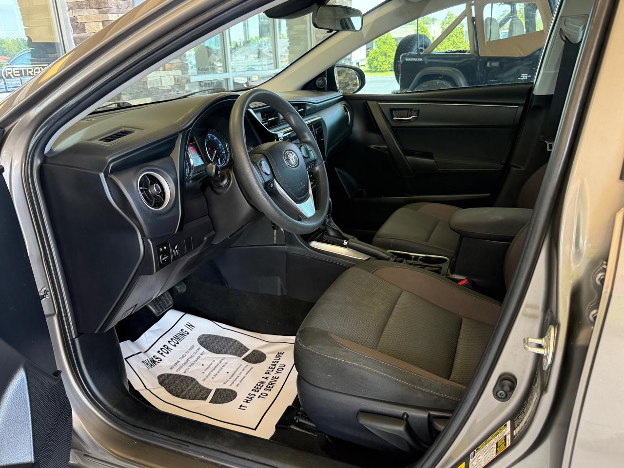 Toyota Corolla LE 2019