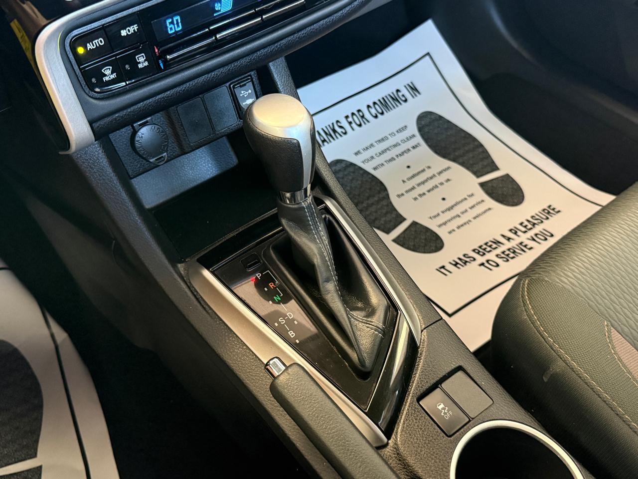 Toyota Corolla LE 2019