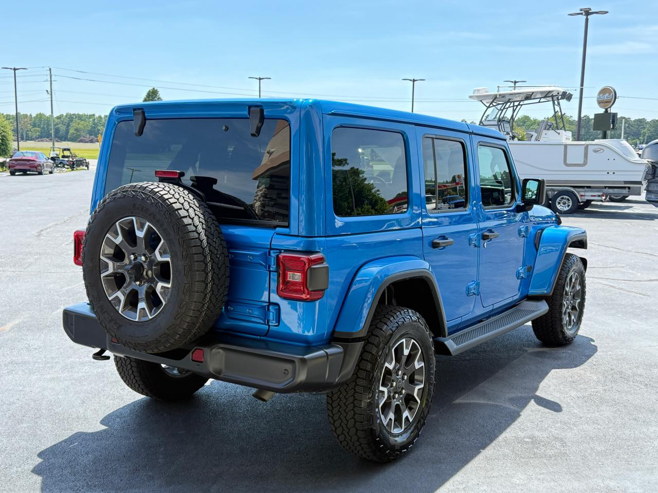 Jeep Wrangler Sahara 2025