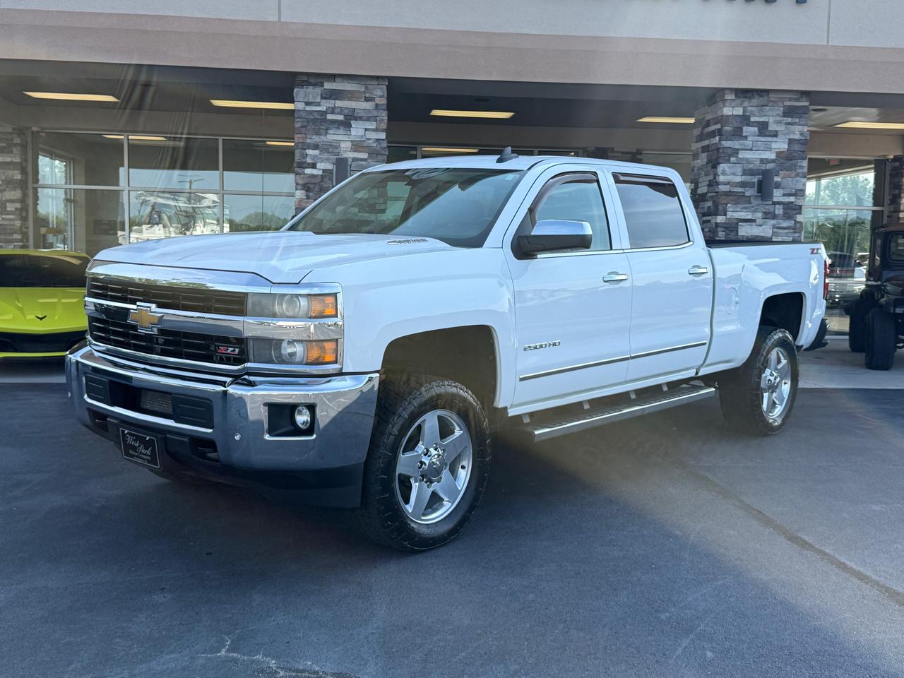 Chevrolet Silverado 2500HD LTZ Crew Cab 4WD 2015