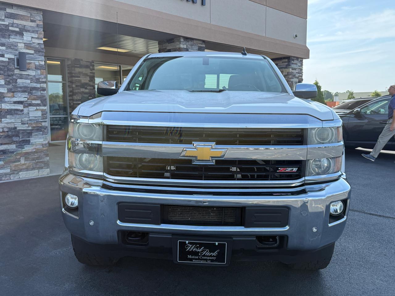 Chevrolet Silverado 2500HD LTZ Crew Cab 4WD 2015