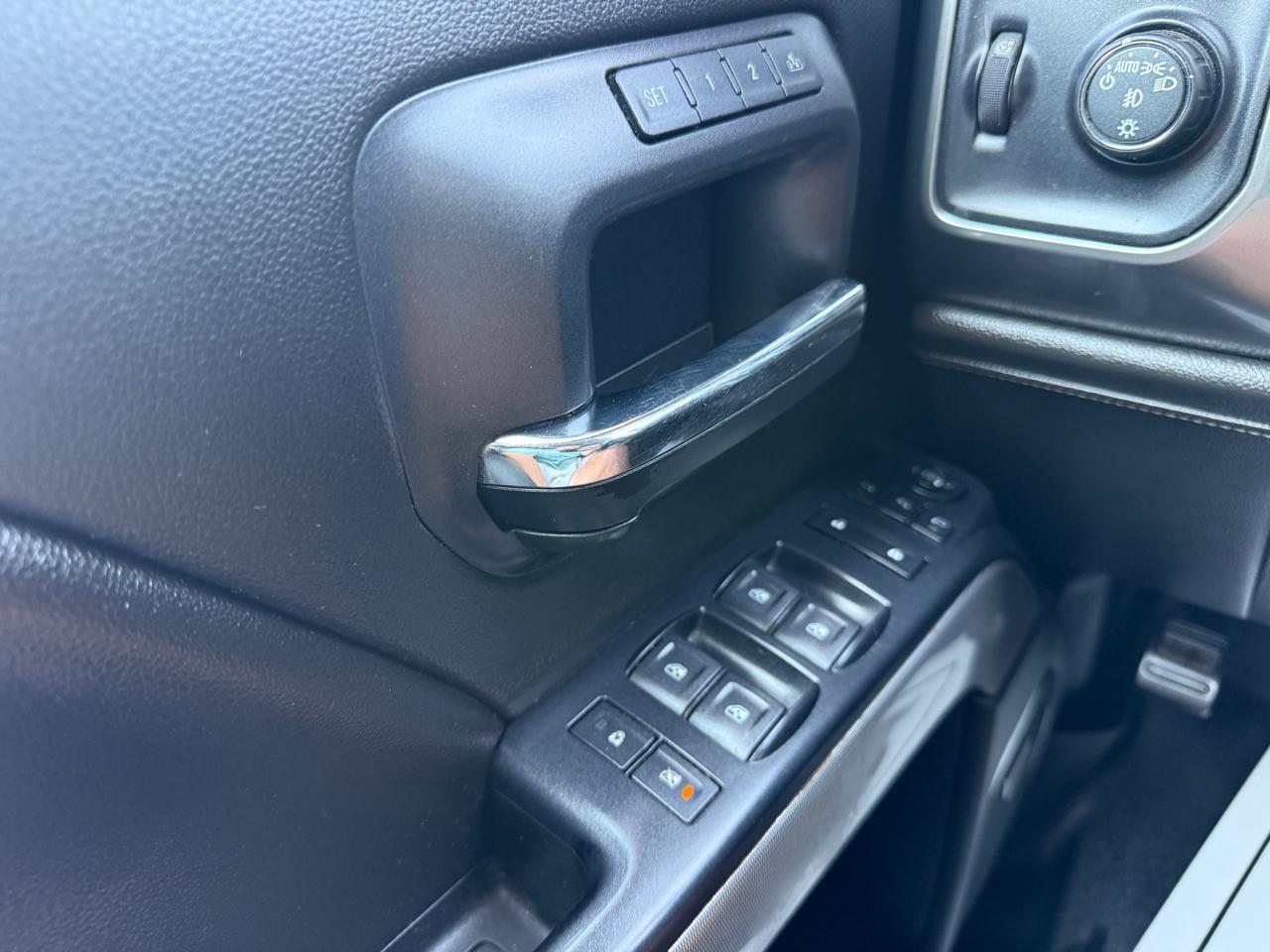 Chevrolet Silverado 2500HD LTZ Crew Cab 4WD 2015