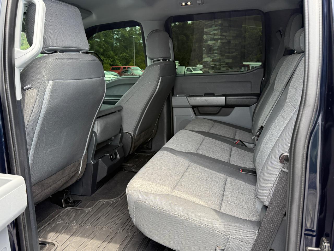 Ford F-250 SD XL Crew Cab 4WD 2023
