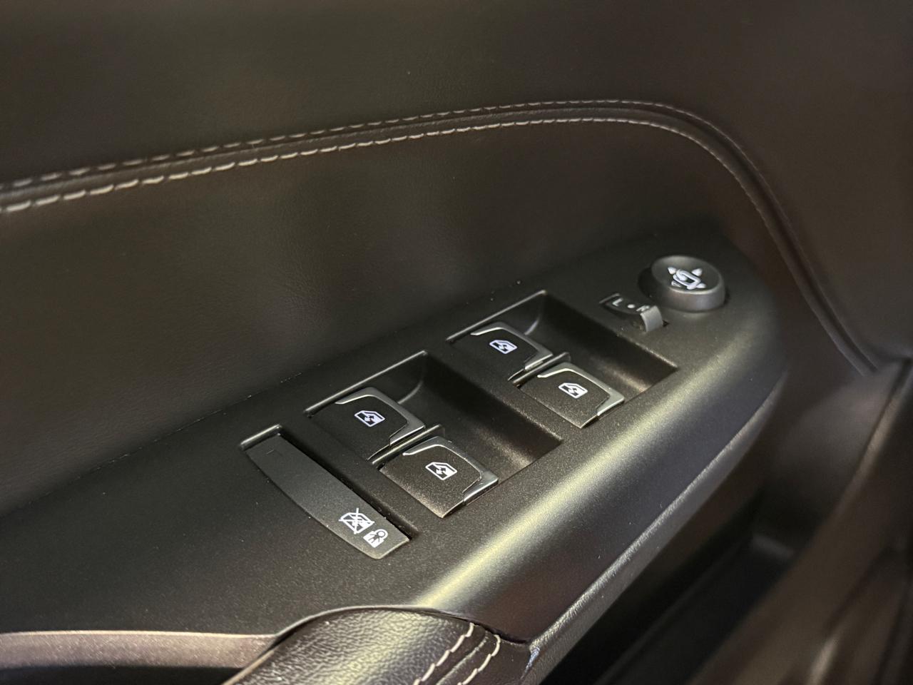 Cadillac SRX Luxury Collection FWD 2014
