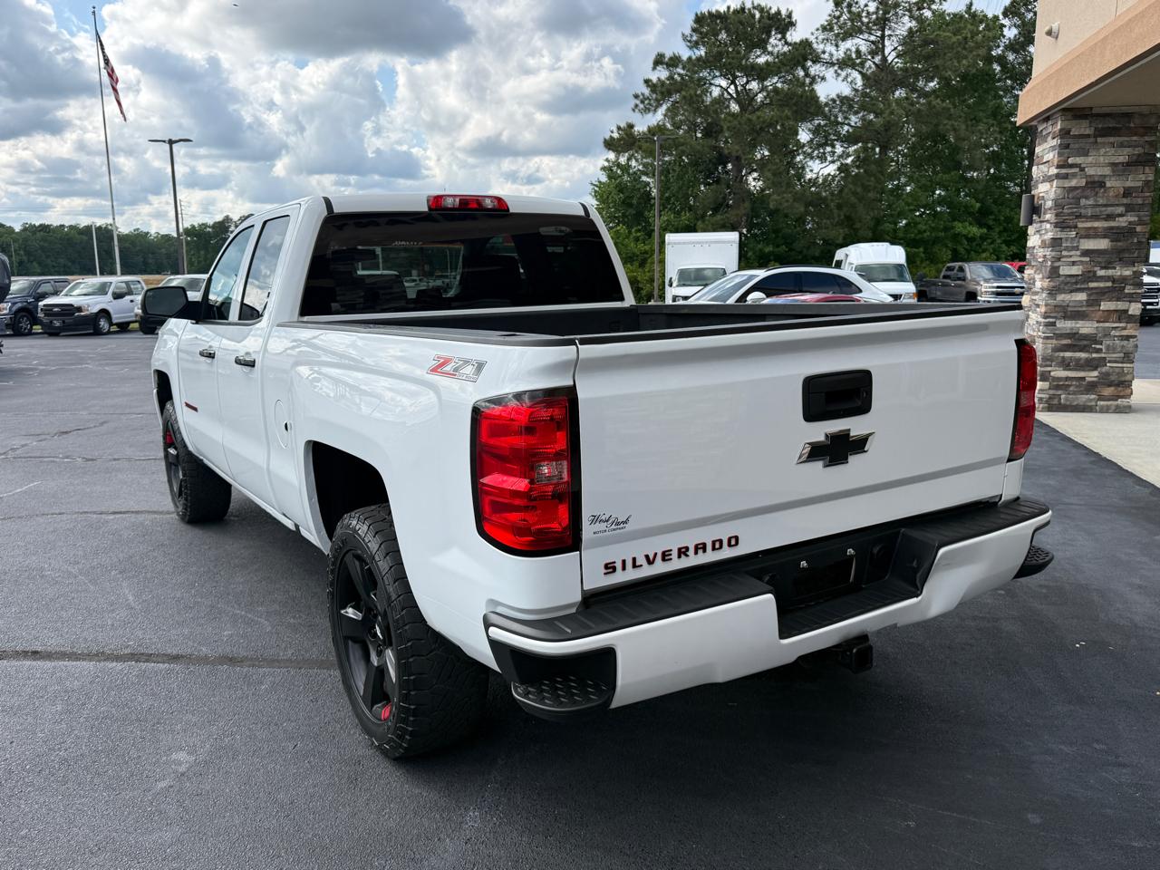 Chevrolet Silverado 1500 LT Z71 Dbl Cab 4WD 2017
