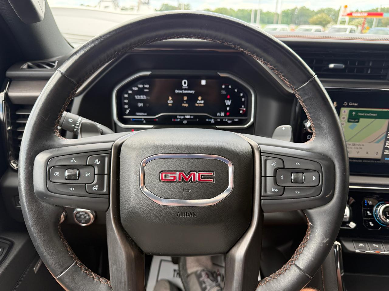 GMC Sierra 1500 AT4 Crew Cab 4WD 2023
