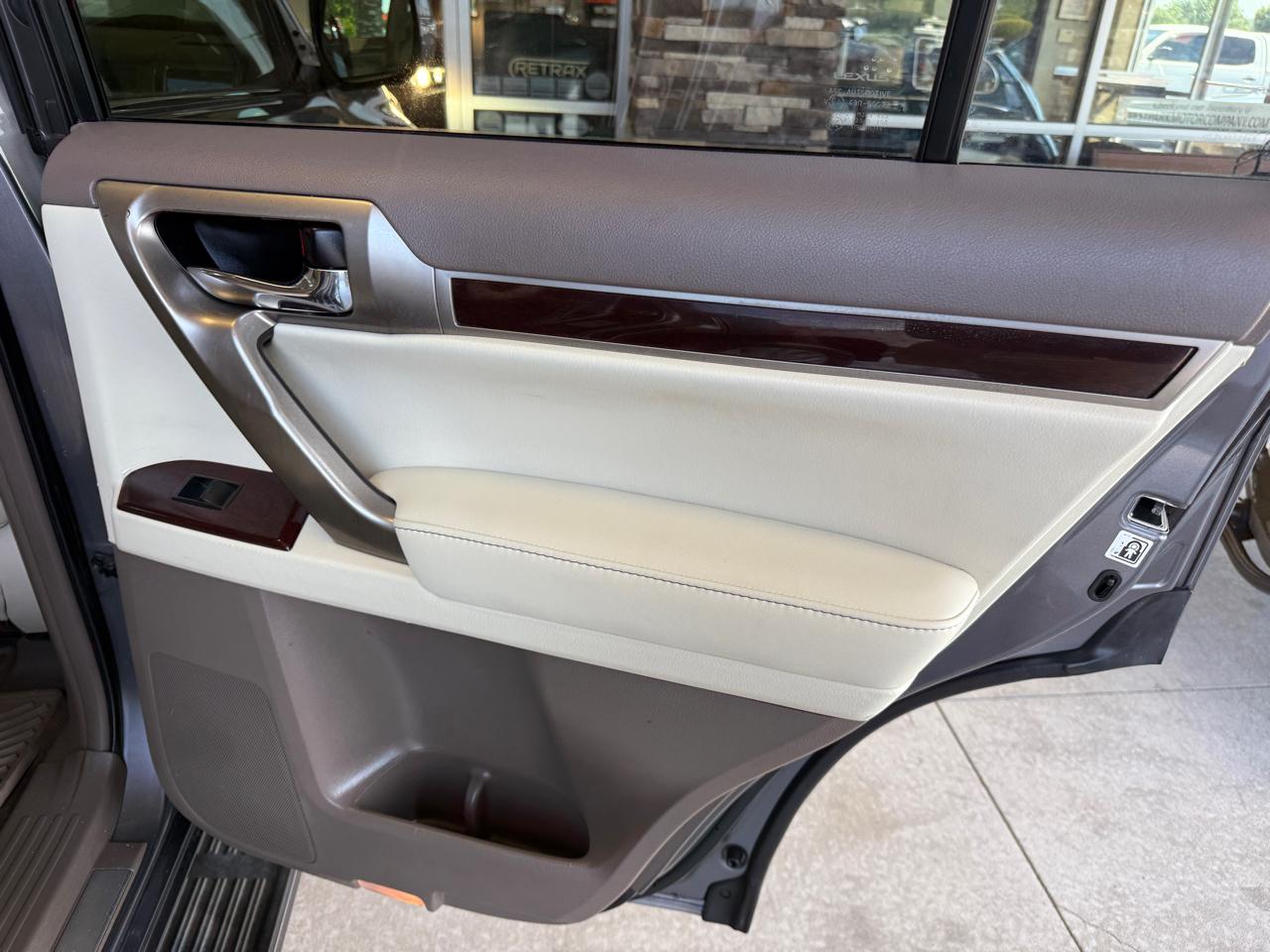 Lexus GX 460 Base 2015