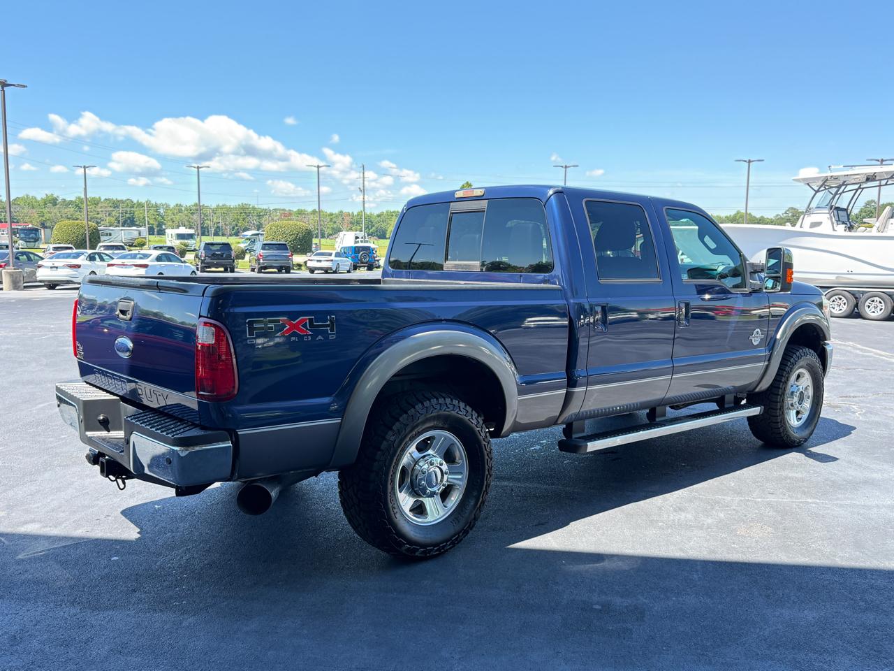 Ford F-250 SD Lariat Crew Cab 4WD 2011