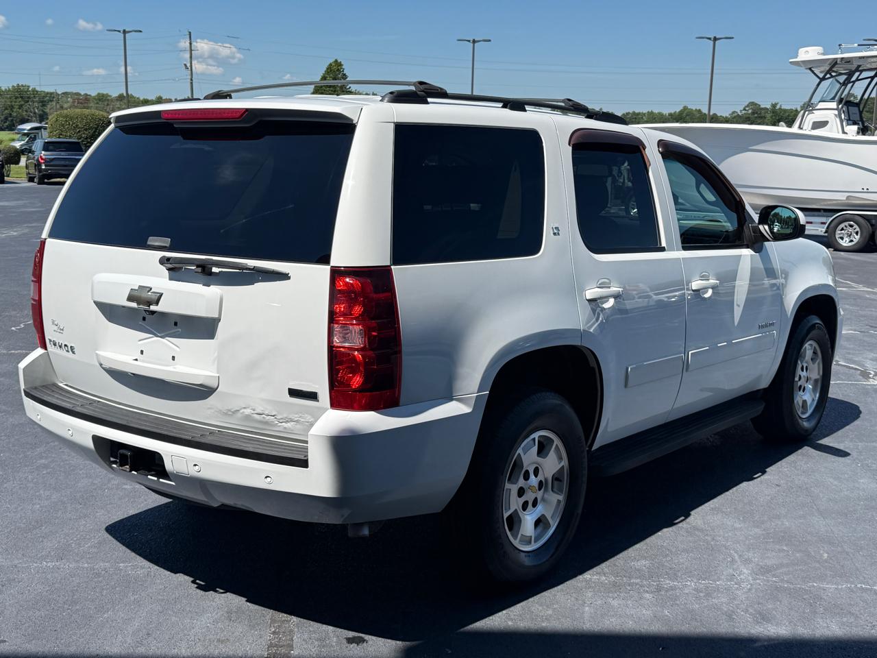 Chevrolet Tahoe LT 2WD 2010