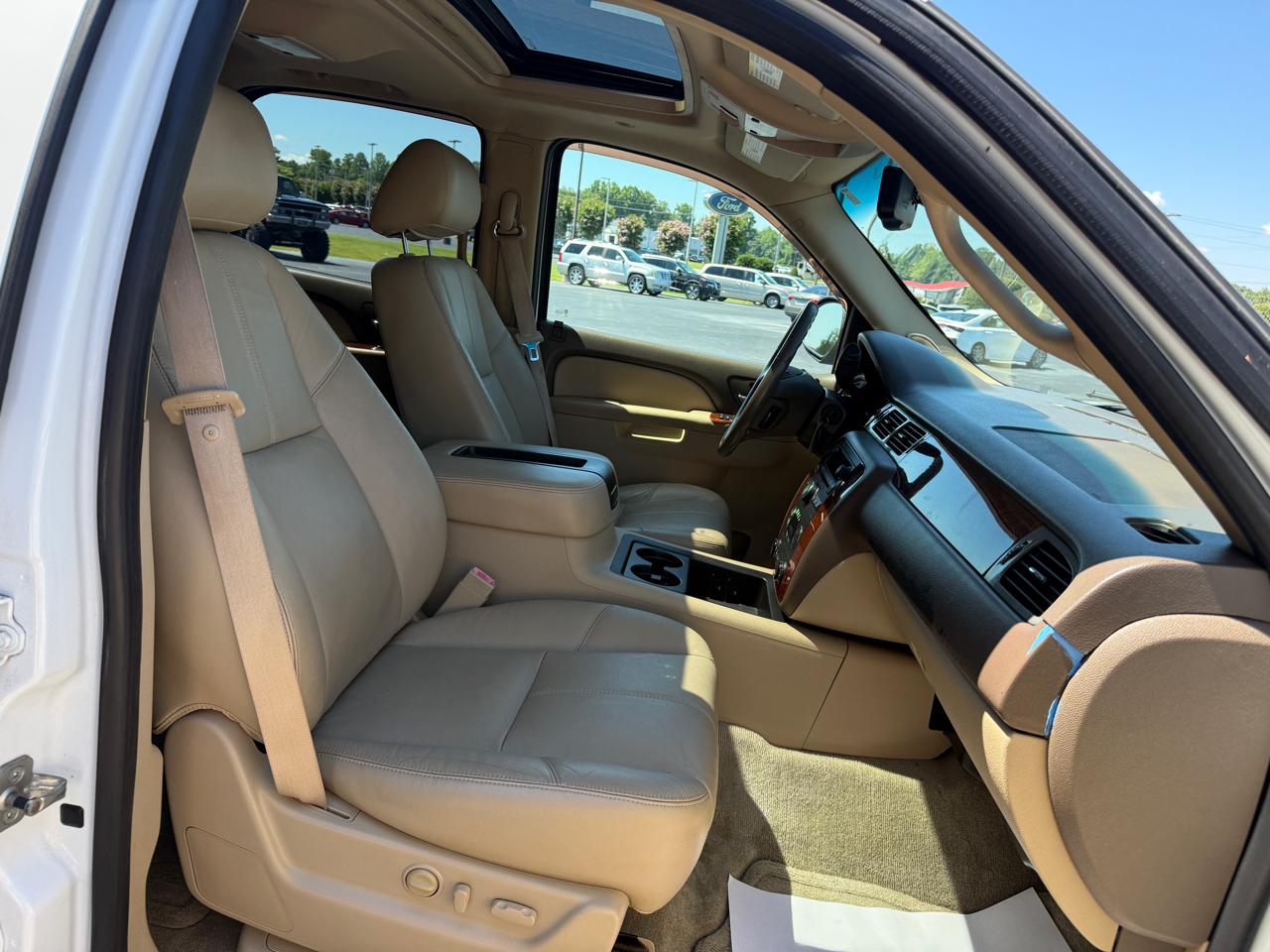 Chevrolet Tahoe LT 2WD 2010