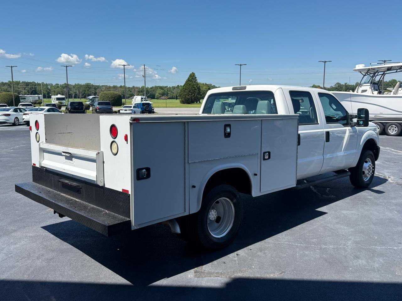 Ford F-350 SD XLT Crew Cab Long Bed DRW 4WD 2015