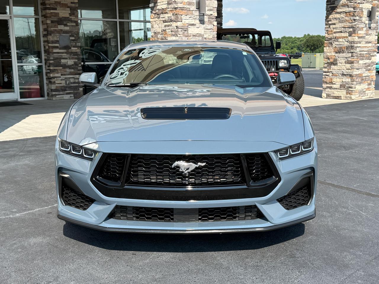 Ford Mustang GT Premium Coupe 2024