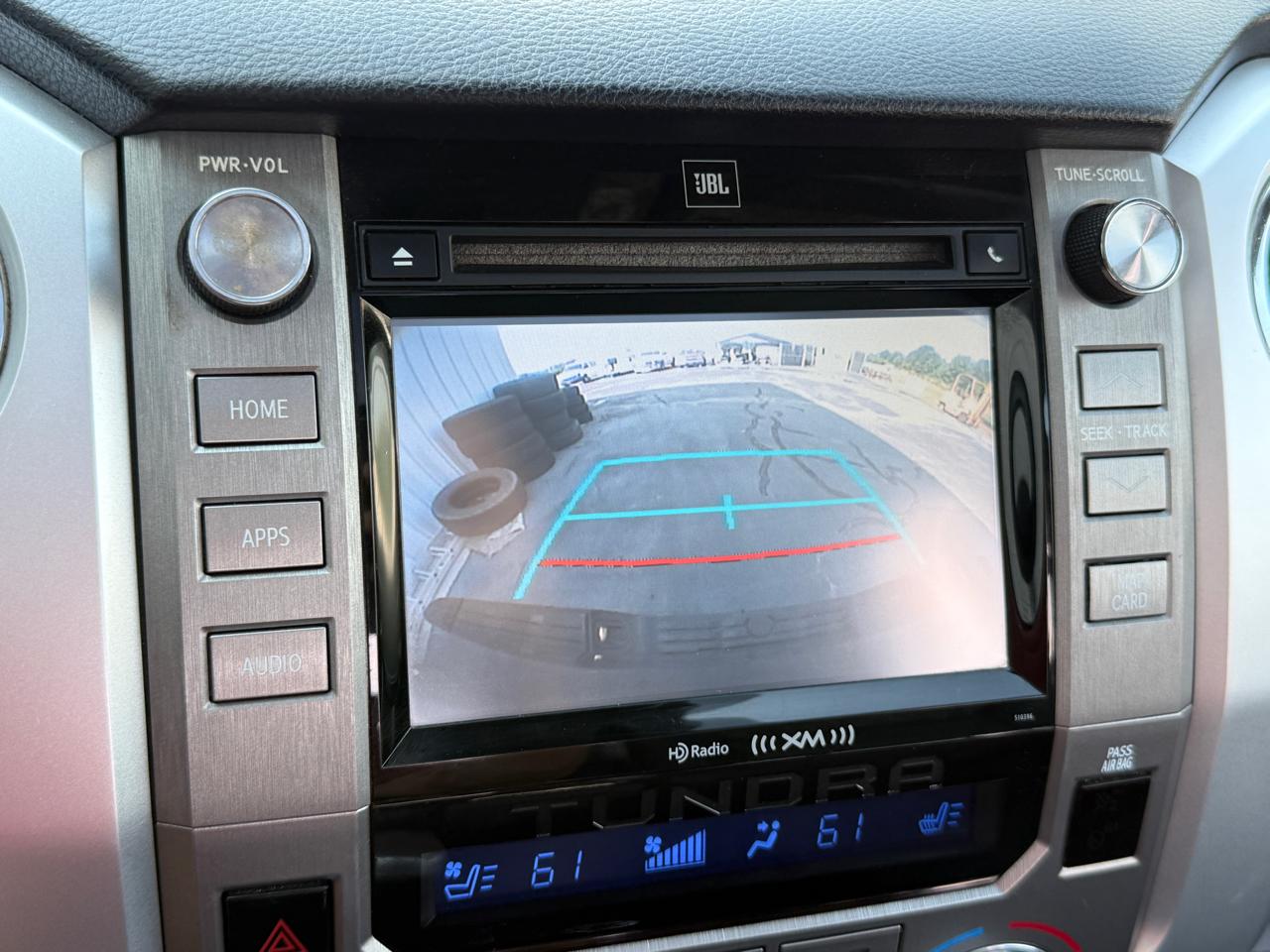 Toyota Tundra Platinum CrewMax 5.7L 4WD 2019