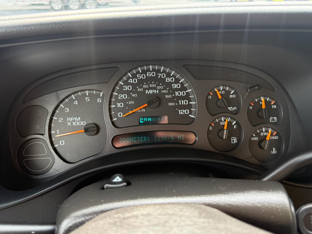 Chevrolet Silverado 1500 LS 2WD 2004