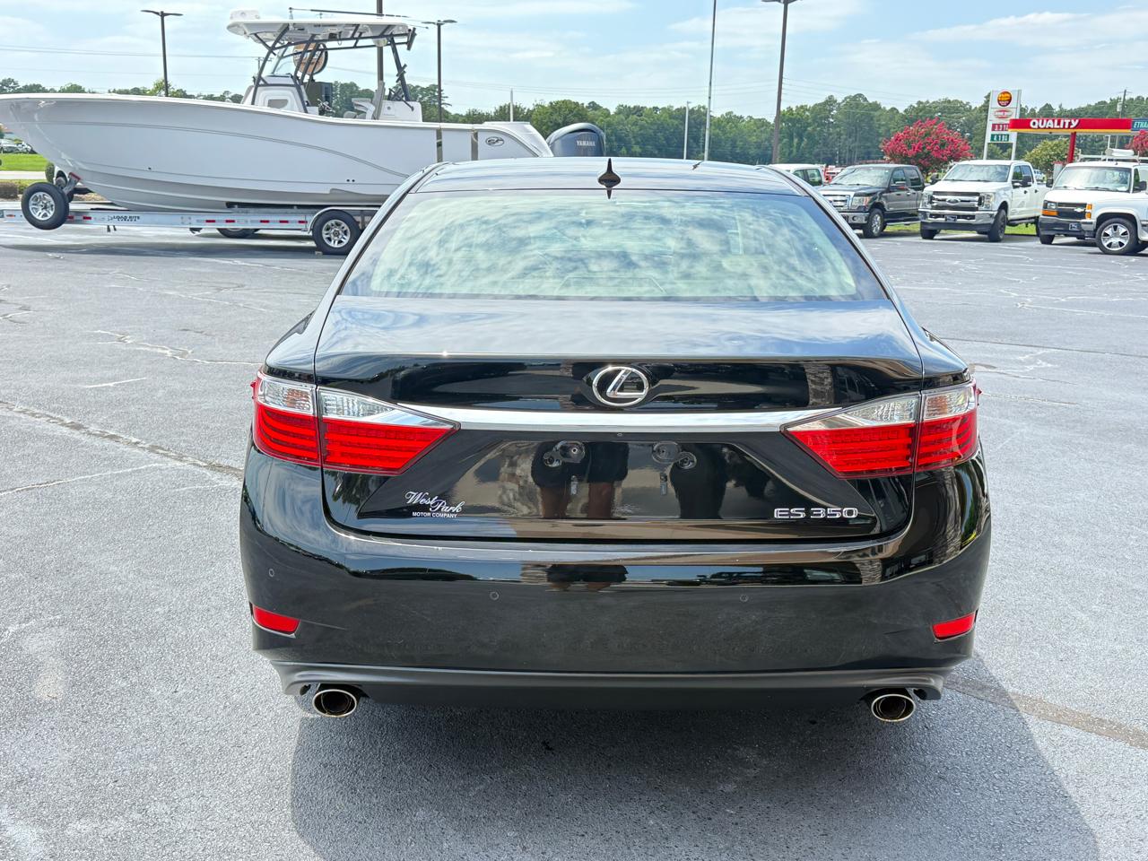 Lexus ES 350 Sedan 2014