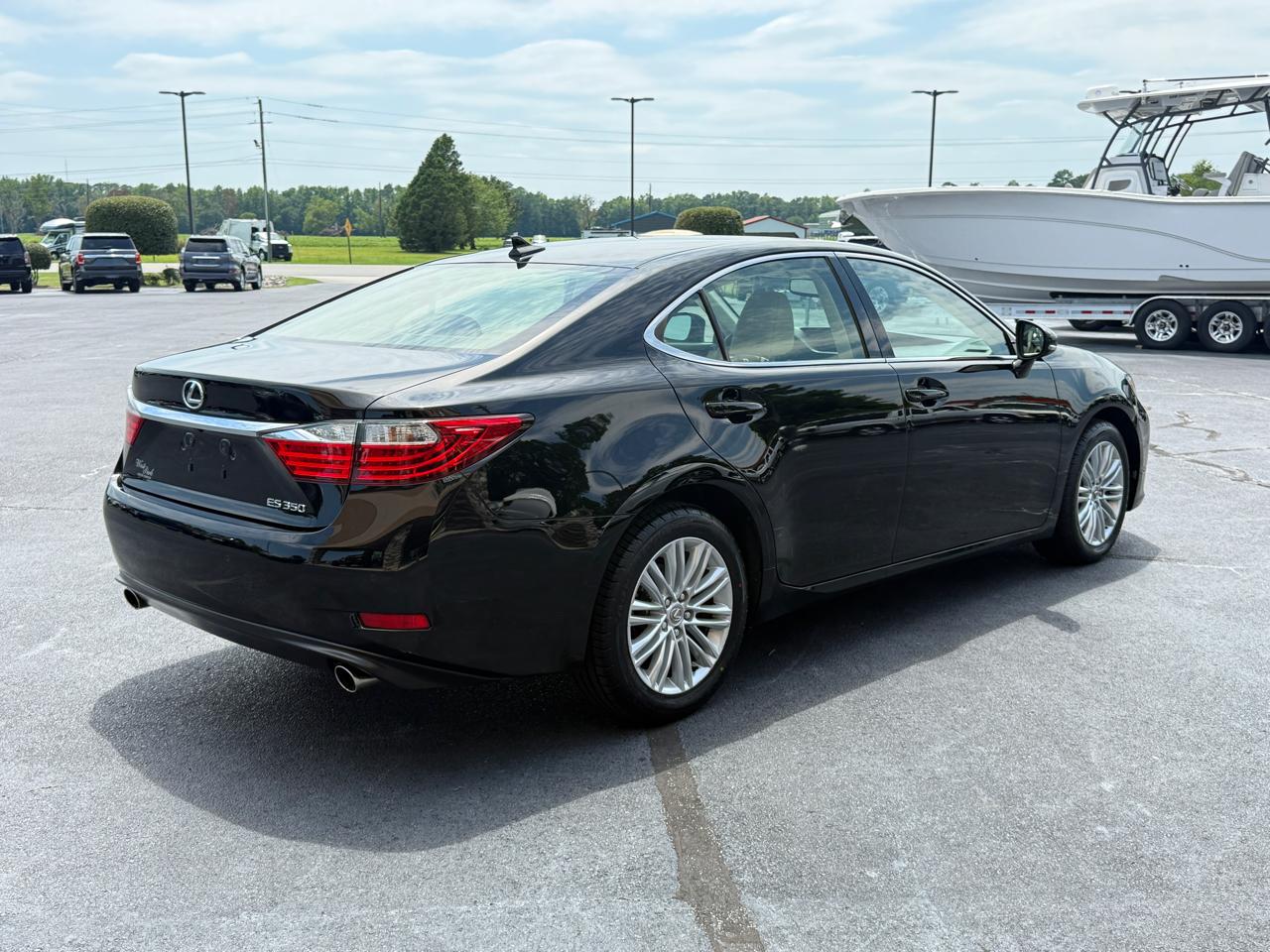 Lexus ES 350 Sedan 2014