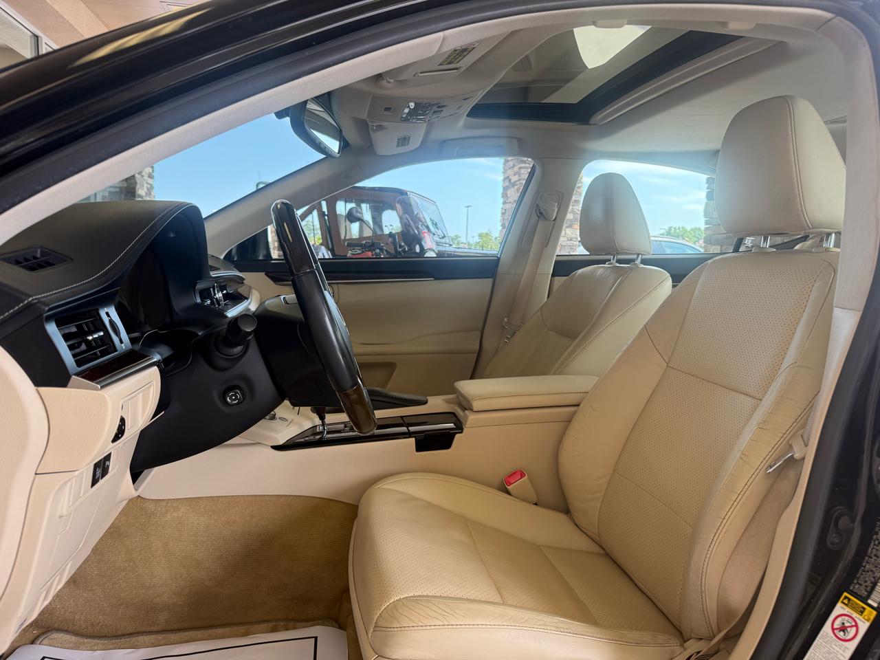Lexus ES 350 Sedan 2014