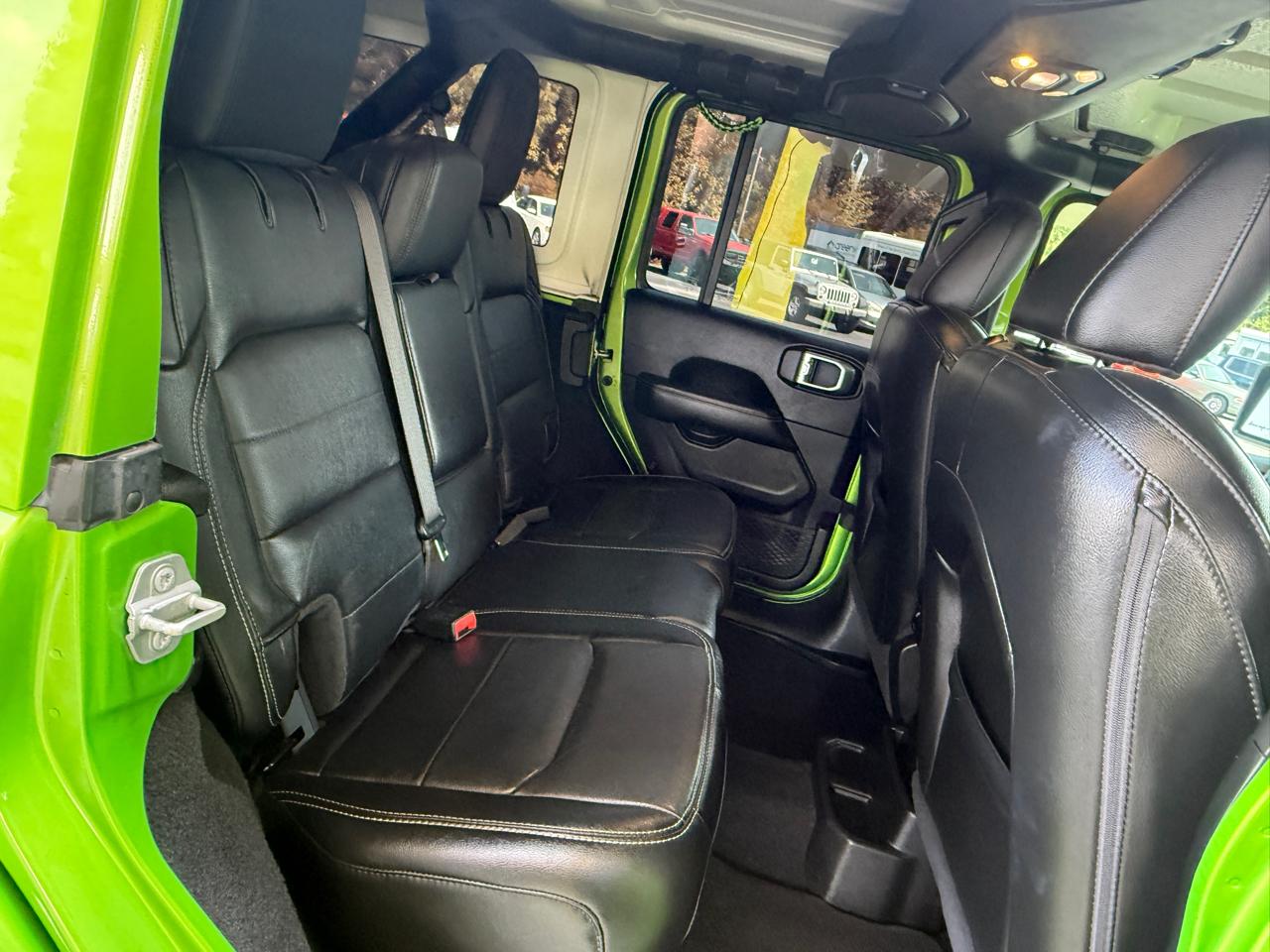 Jeep Wrangler Unlimited Sahara 4WD 2020