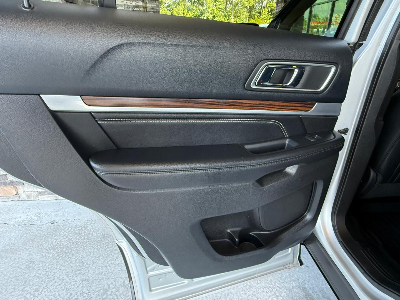Ford Explorer Limited 4WD 2016