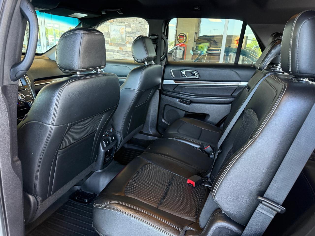 Ford Explorer Limited 4WD 2016