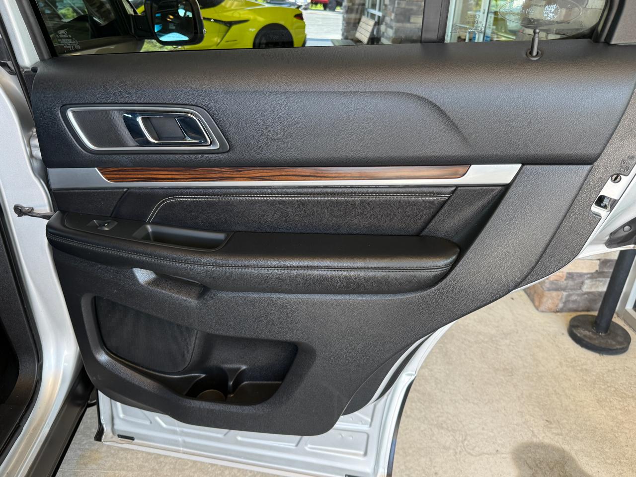Ford Explorer Limited 4WD 2016