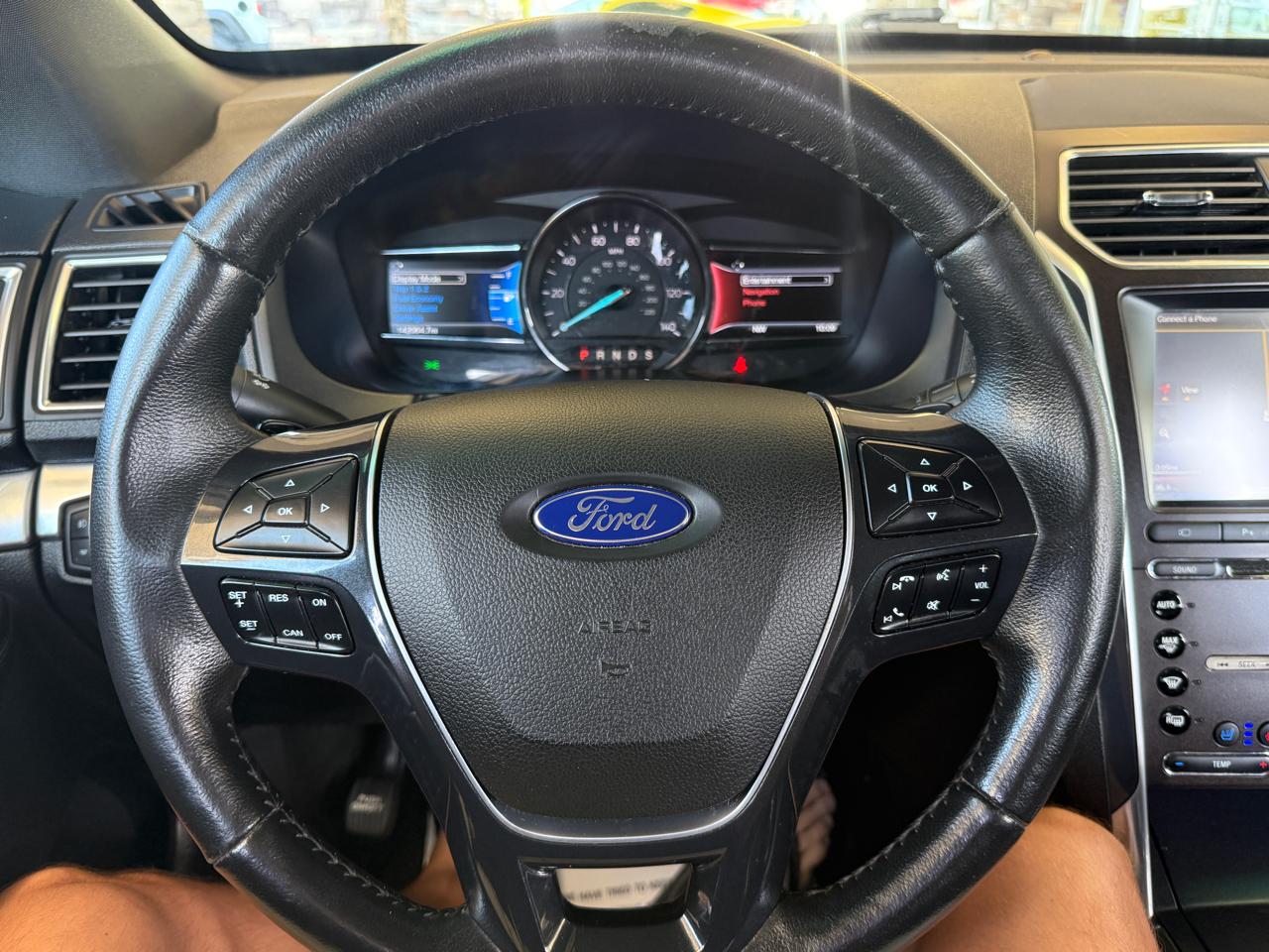 Ford Explorer Limited 4WD 2016