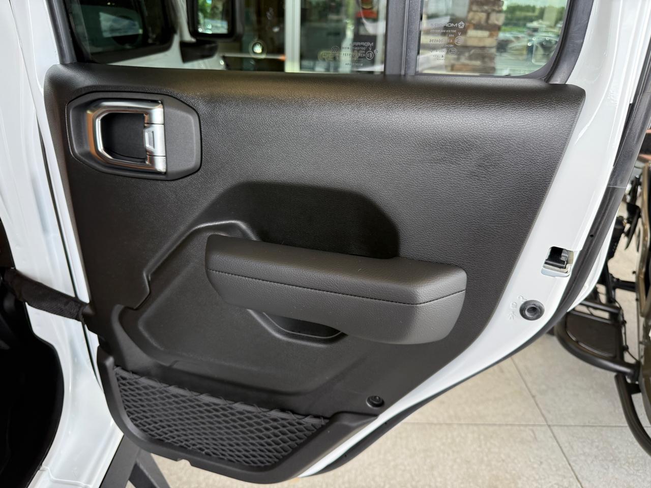 Jeep Wrangler Sport 2025