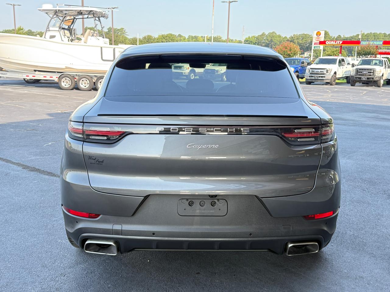 Porsche Cayenne Base 2021