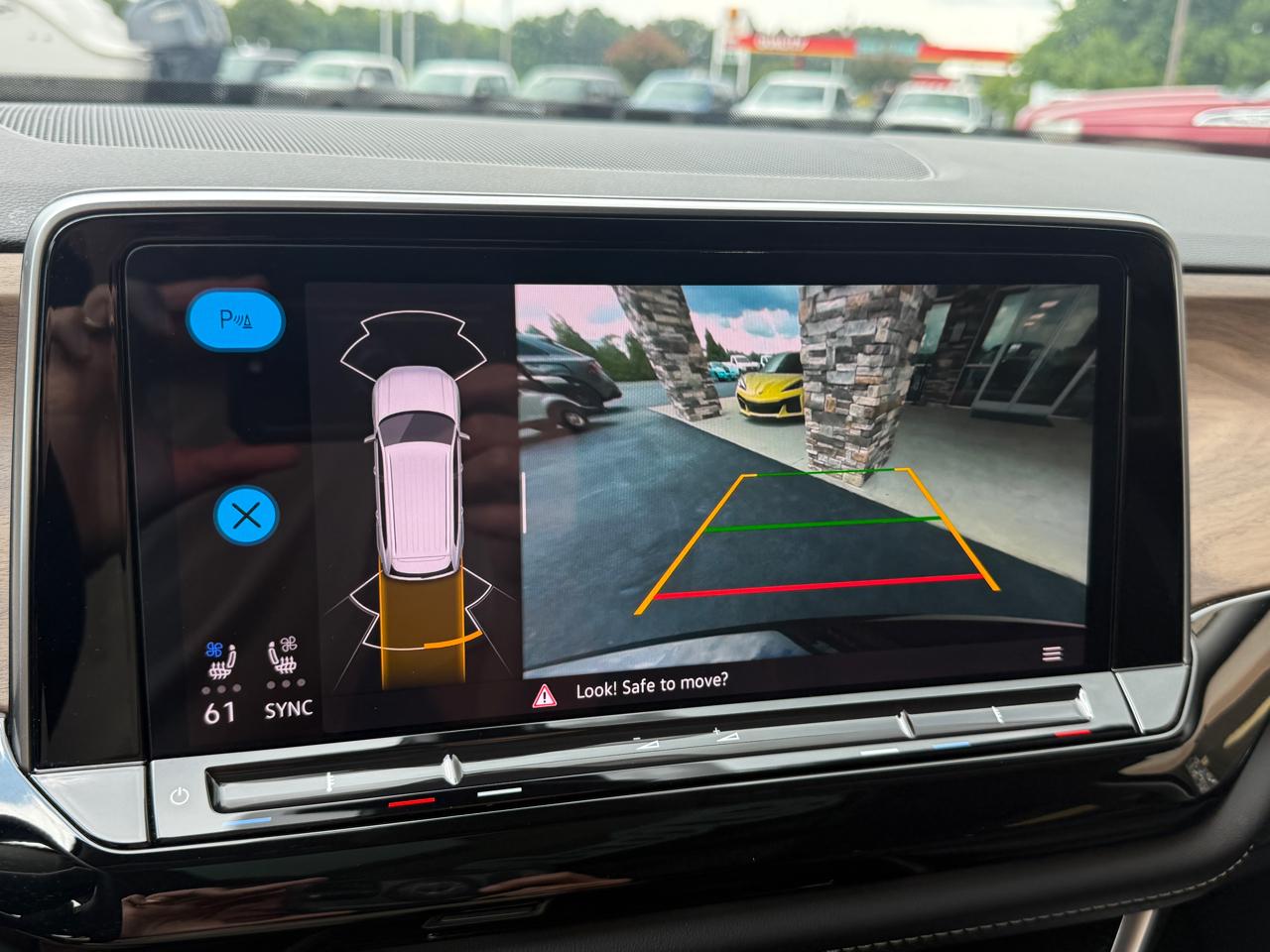 Volkswagen Atlas SE w/Technology 2024
