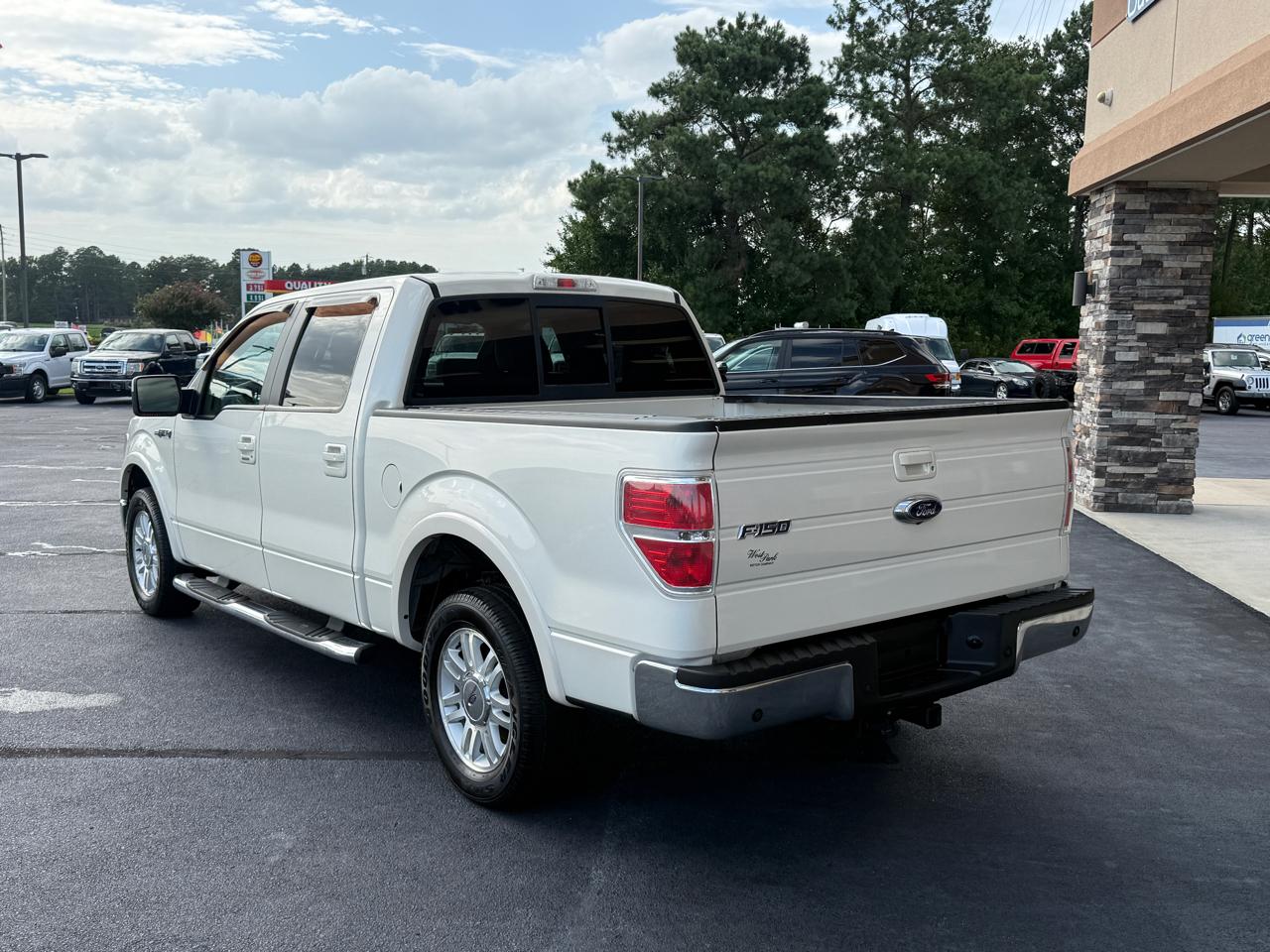 Ford F-150 Lariat SuperCrew 2WD 2009