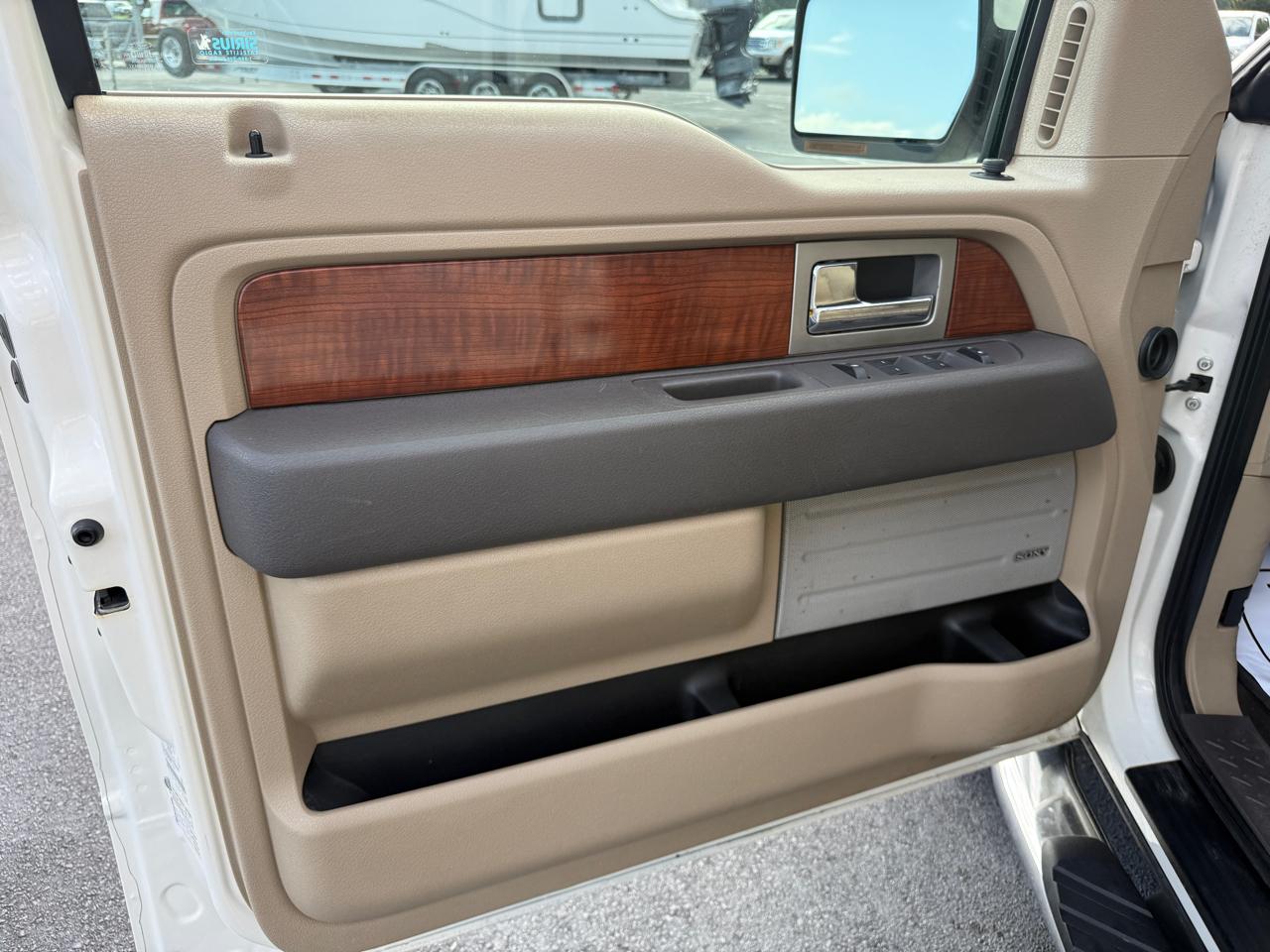 Ford F-150 Lariat SuperCrew 2WD 2009