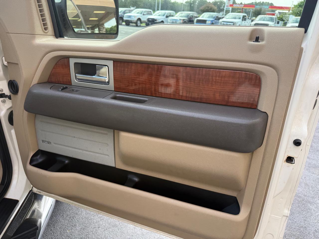Ford F-150 Lariat SuperCrew 2WD 2009