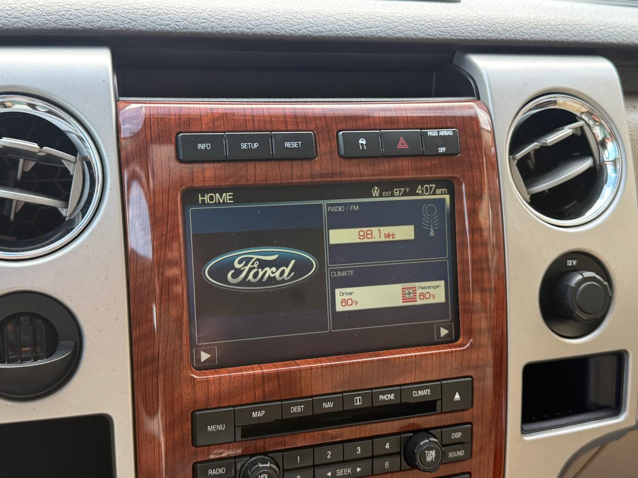 Ford F-150 Lariat SuperCrew 2WD 2009