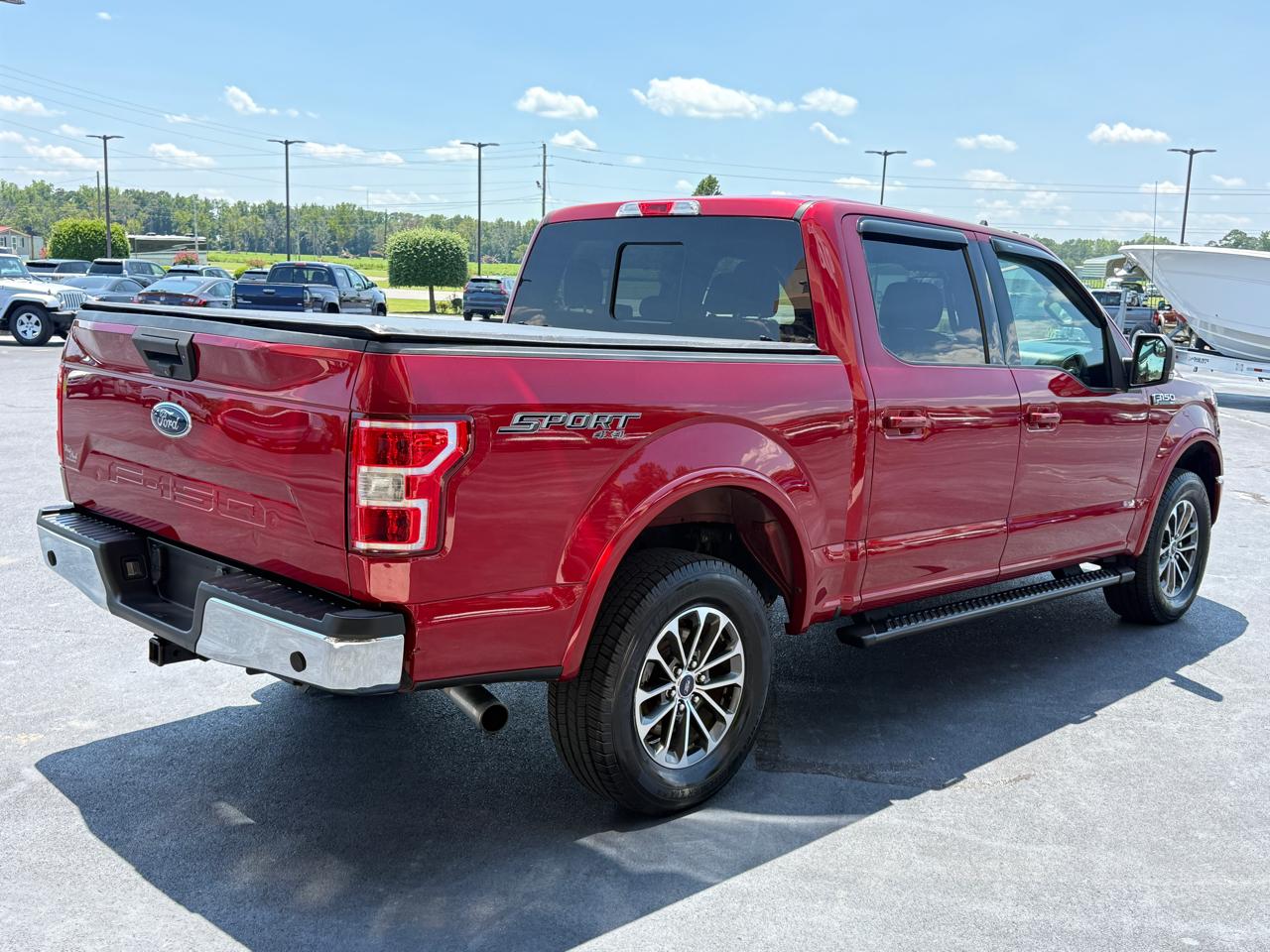 Ford F-150 XLT SuperCrew 4WD 2019