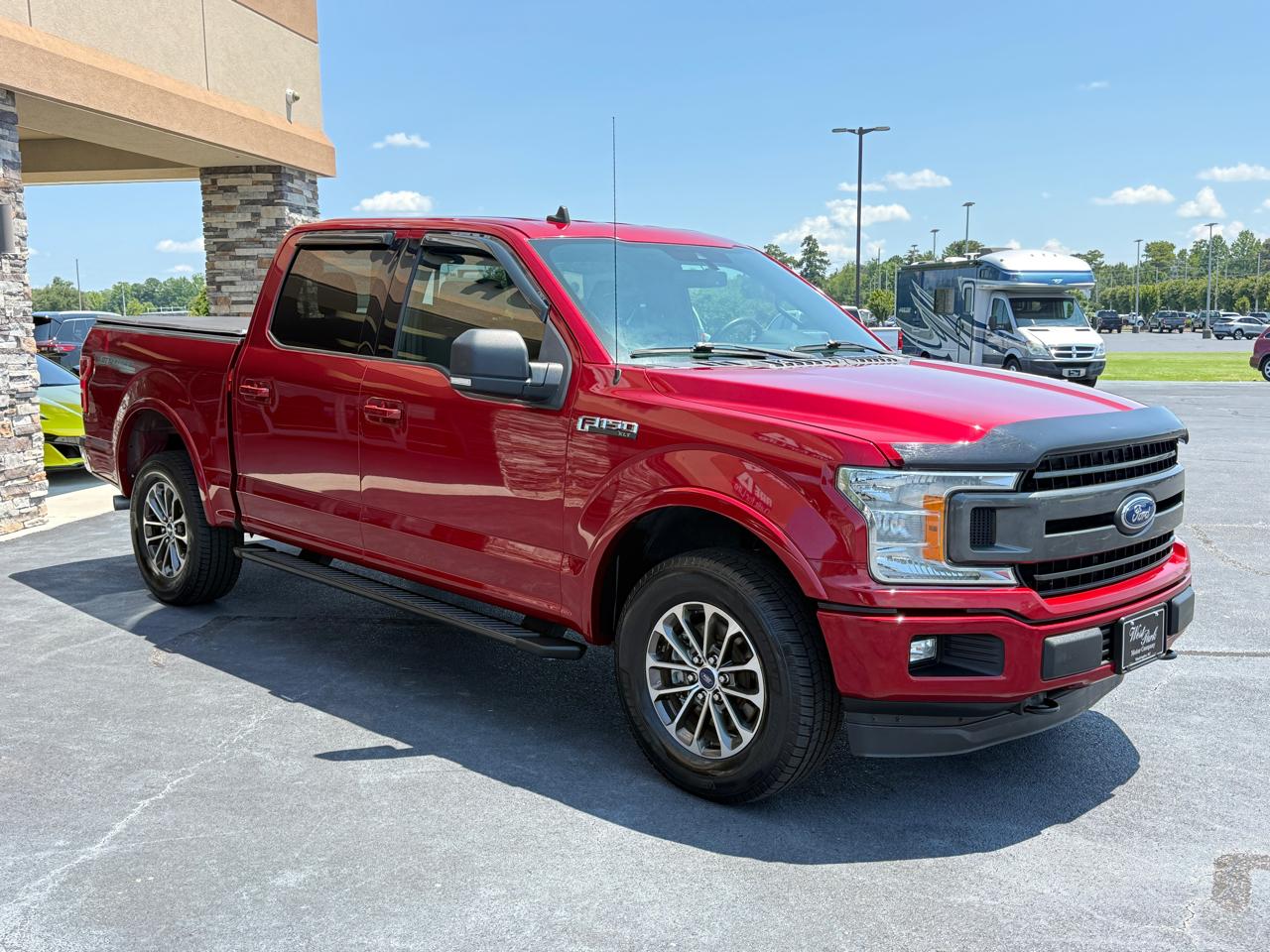 Ford F-150 XLT SuperCrew 4WD 2019