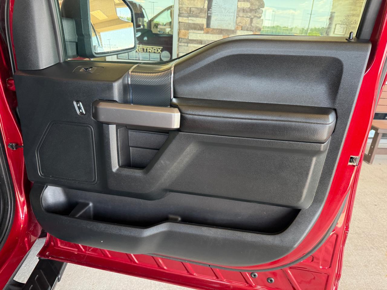 Ford F-150 XLT SuperCrew 4WD 2019