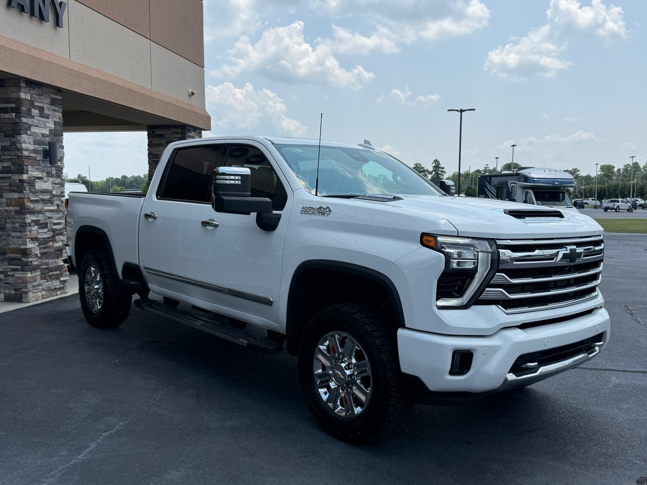 Chevrolet Silverado 2500HD High Country Crew Cab Short Box 4WD 2024