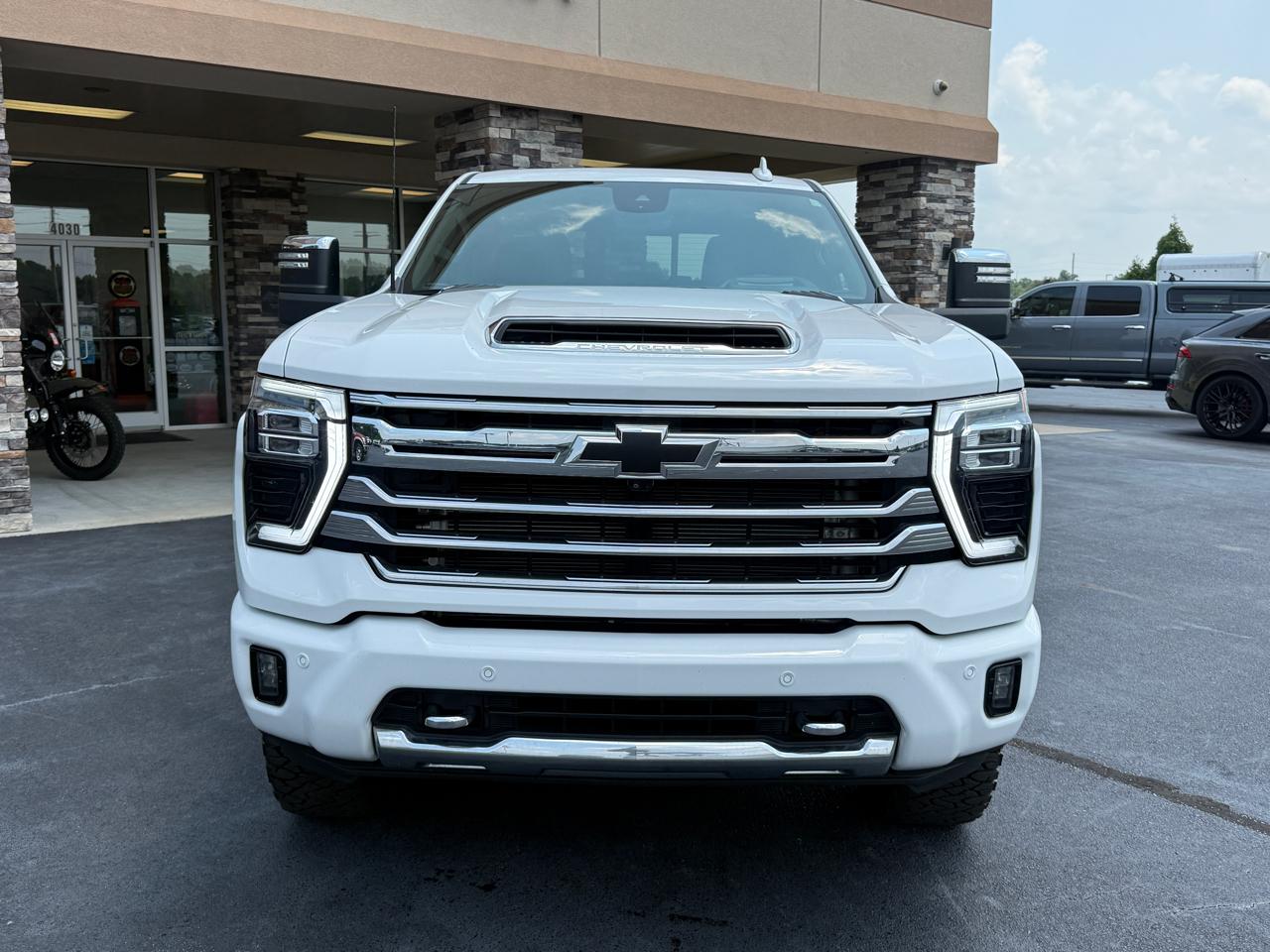 Chevrolet Silverado 2500HD High Country Crew Cab Short Box 4WD 2024