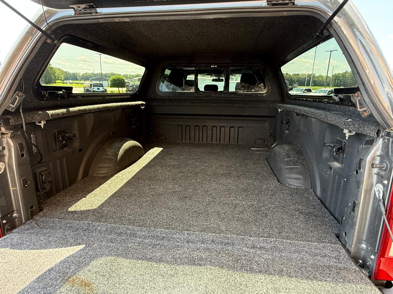 Ford F-350 SD Platinum Crew Cab 4WD 2022