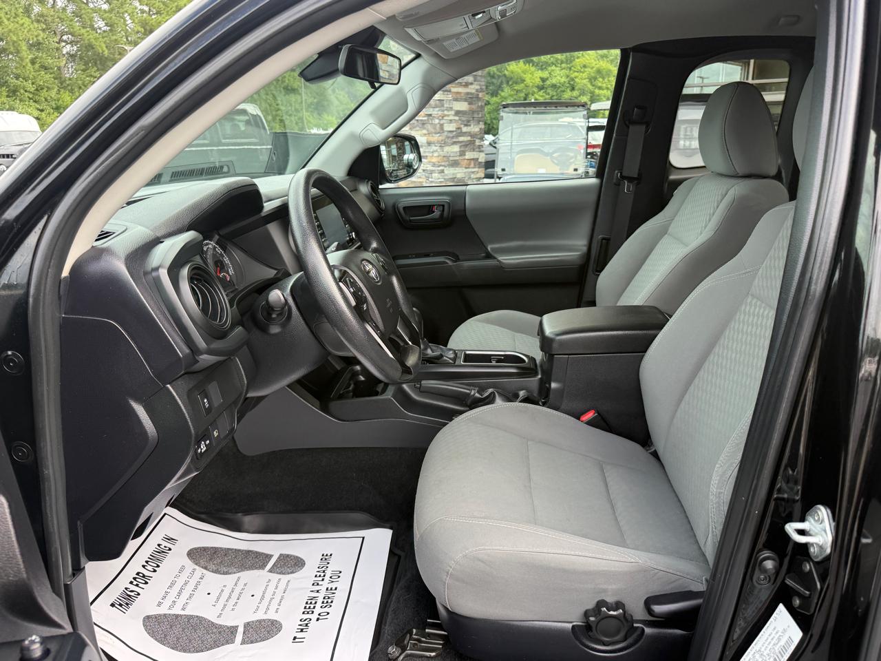 Toyota Tacoma SR Access Cab 4WD V6 at 2021