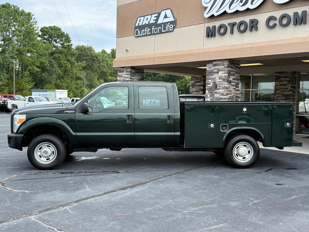 Ford F-250 SD XL Crew Cab SWB 4WD 2015