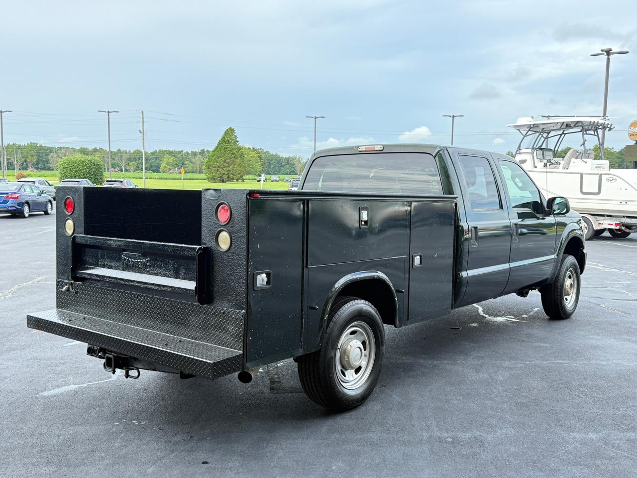 Ford F-250 SD XL Crew Cab SWB 4WD 2015