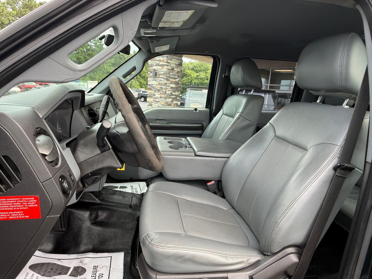 Ford F-250 SD XL Crew Cab SWB 4WD 2015