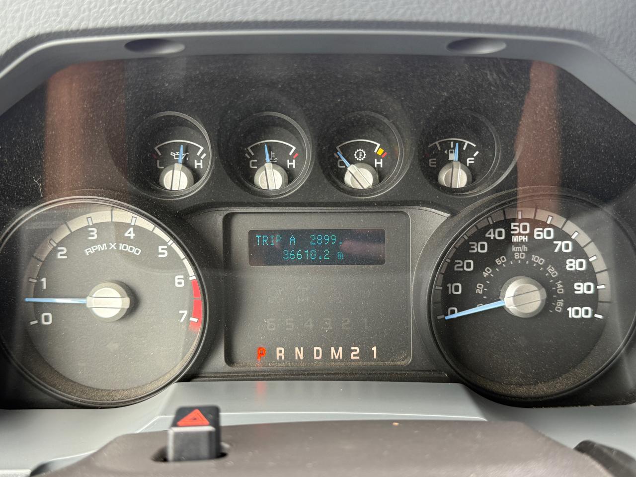 Ford F-250 SD XL Crew Cab SWB 4WD 2015